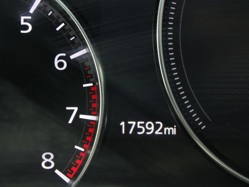 Used 2025 MAZDA CX-30 AWD 2.5 S w/ Preferred Package image 19