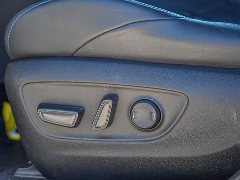 Used 2022 Toyota RAV4 XSE image 24