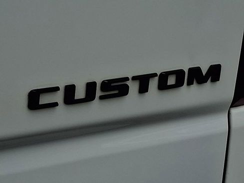 Used 2020 Chevrolet Silverado 1500 Custom w/ Custom Value Package image 33