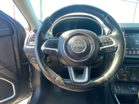 Used 2020 Jeep Compass Limited image 8