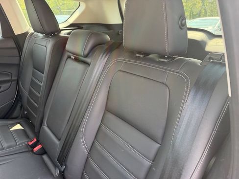 Used 2019 Ford Escape SEL FWD image 11