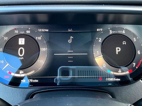 Used 2024 Land Rover Range Rover Sport SE image 19