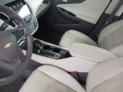 Used 2024 Chevrolet Malibu LT FWD image 11