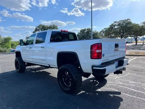 Used 2016 GMC Sierra 2500 Denali w/ Duramax Plus Package AWD/4WD image 5