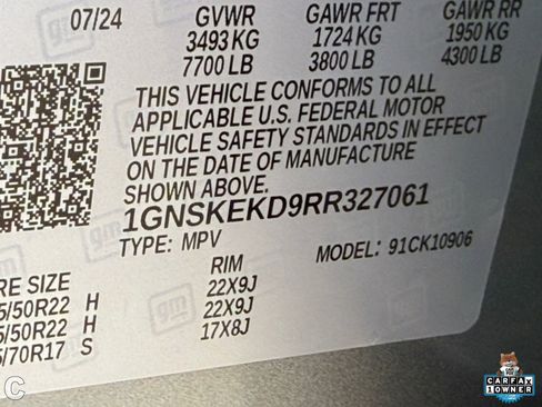 Used 2024 Chevrolet Suburban RST w/ Luxury Package image 30