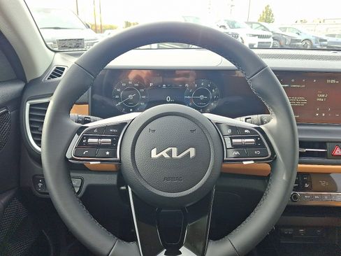 New 2026 Kia Seltos EX image 15
