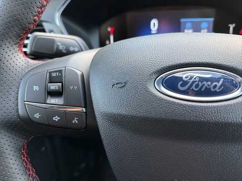 New 2026 Ford Escape ST-Line w/ Cold Weather Package image 18
