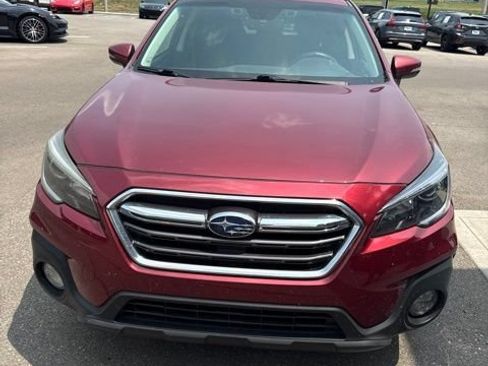 Used 2019 Subaru Outback 2.5i Premium AWD/4WD image 7
