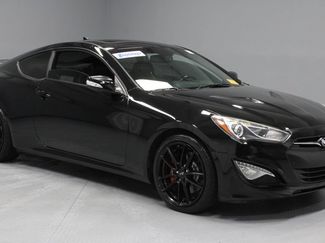 Used 2016 Hyundai Genesis Coupe 3.8 RWD video 1