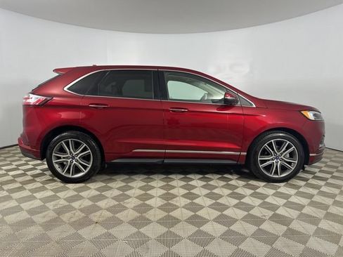 Used 2019 Ford Edge Titanium w/ Equipment Group 301A FWD image 13