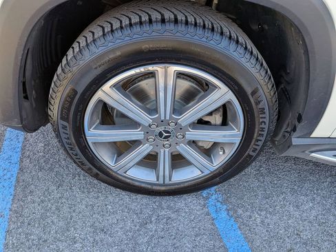 Used 2022 Mercedes-Benz GLS 450 4MATIC image 25