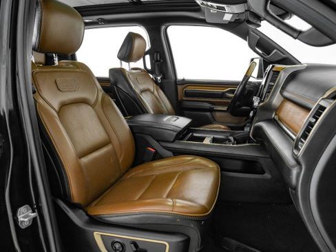 Used 2020 RAM 1500 Limited image 32