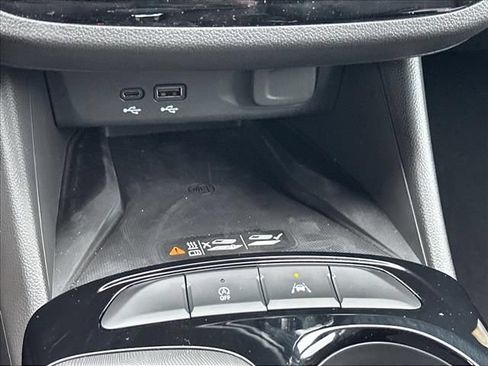 New 2026 Buick Envista Sport Touring w/ Convenience I Package FWD image 33