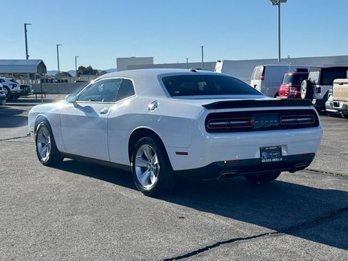 Used 2023 Dodge Challenger SXT image 29