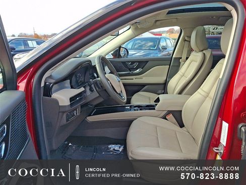 Certified 2022 Lincoln Corsair AWD w/ Premium Package image 13