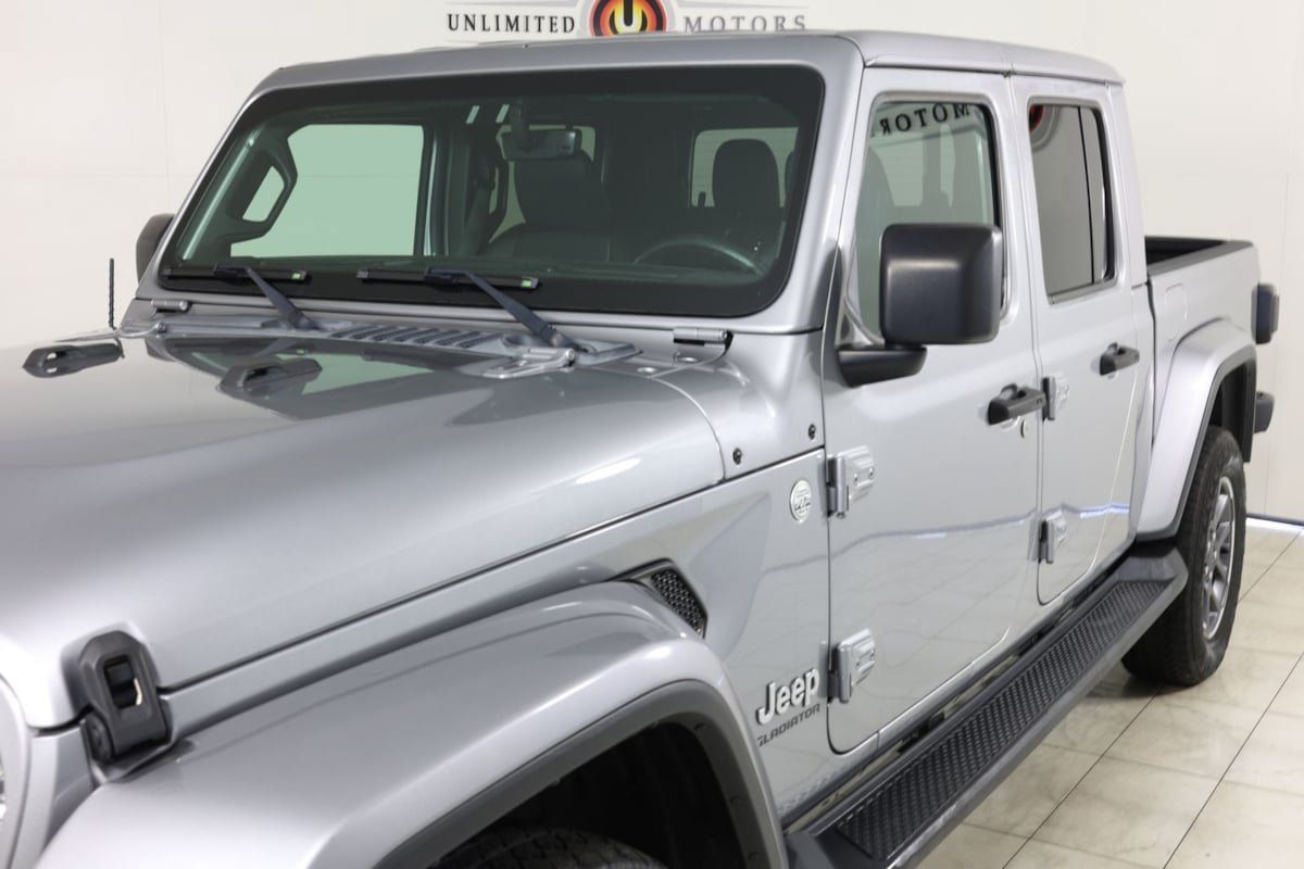 Used 2021 Jeep Gladiator Overland AWD/4WD image 47
