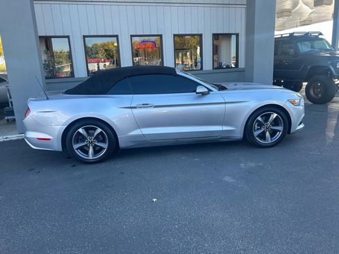 Used 2015 Ford Mustang Convertible w/ Equipment Group 051A image 24