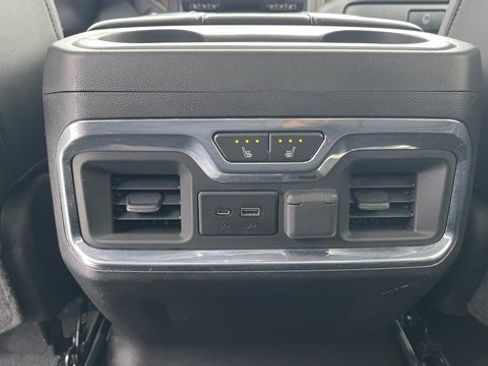 Used 2020 Chevrolet Silverado 3500 High Country image 26