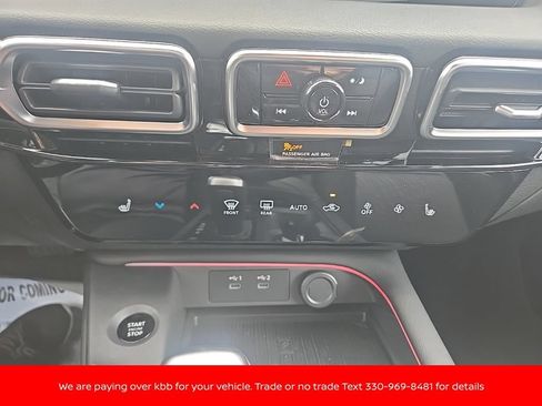 New 2026 Nissan Sentra SV w/ SV Convenience Package FWD image 17