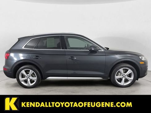 Used 2018 Audi Q5 2.0T Premium Plus w/ Premium Plus Package AWD/4WD image 6