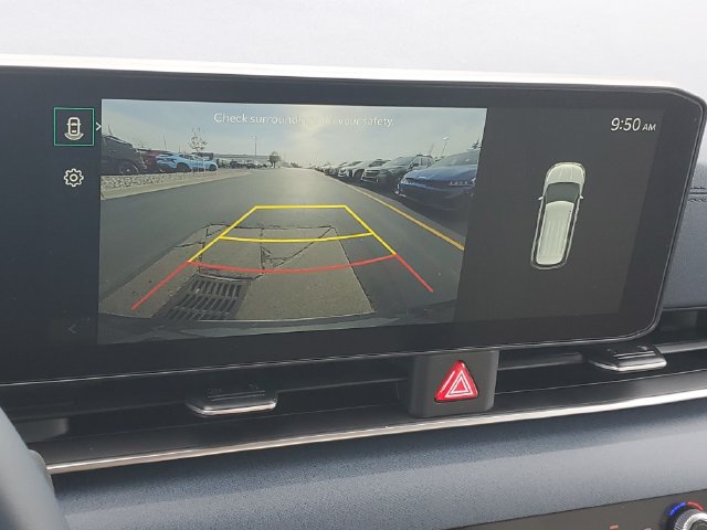 Certified 2026 Kia Carnival EX FWD image 27