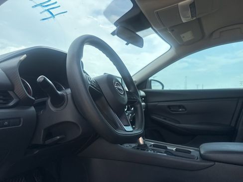 Used 2024 Nissan Sentra S image 34