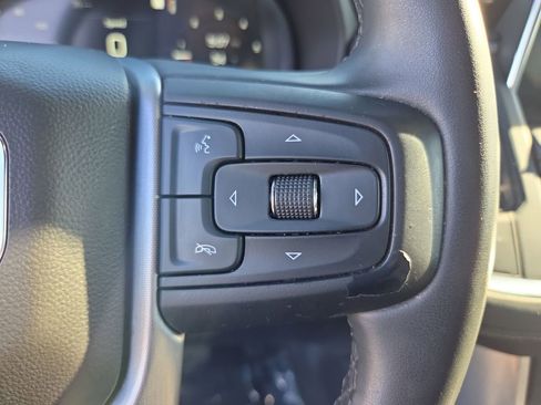 Used 2023 GMC Yukon XL SLE w/ Gmc Pro Safety Plus Package AWD/4WD image 28
