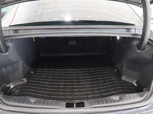 Used 2018 Lincoln MKZ Select w/ Select Plus Package FWD image 12