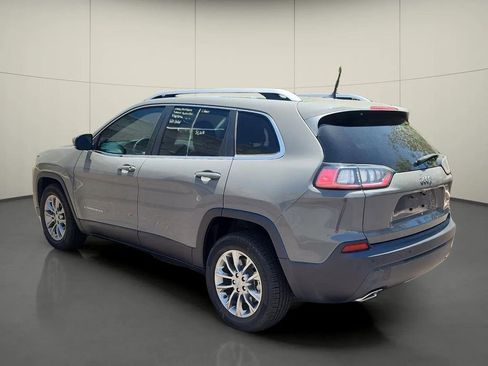 Used 2021 Jeep Cherokee Latitude Lux w/ Comfort/Convenience Group FWD image 5