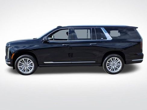 New 2026 Cadillac Escalade ESV Luxury w/ Touring Package AWD/4WD image 2