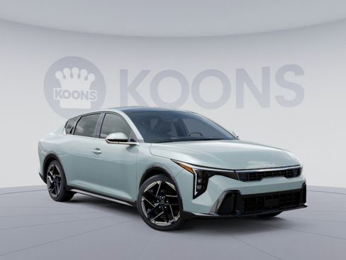 New 2025 Kia K4 GT-Line image 11