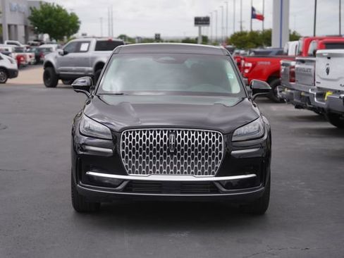 Used 2024 Lincoln Corsair FWD w/ Equipment Group 101A image 3