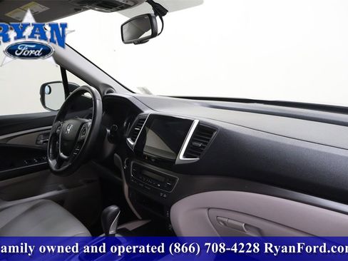 Used 2019 Honda Ridgeline RTL-T image 17