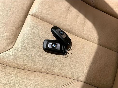 Used 2014 BMW 328i xDrive Sedan AWD/4WD image 34