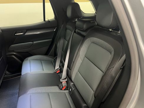 New 2026 GMC Terrain AT4 w/ Technology Package II AWD/4WD image 11