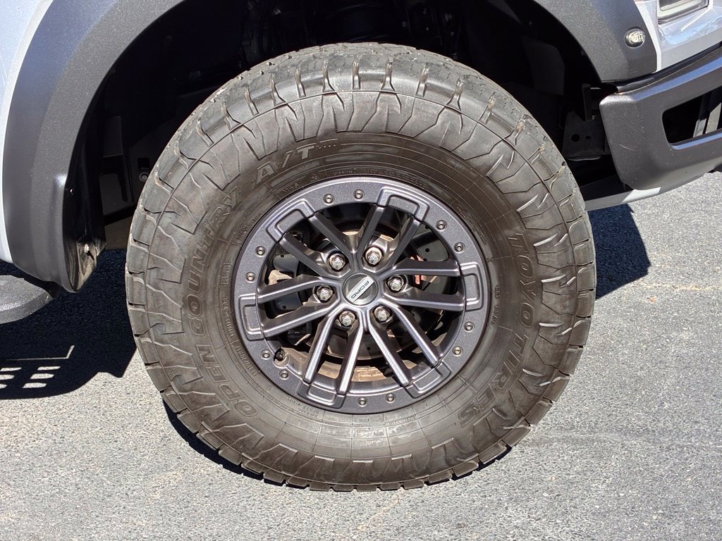 Used 2019 Ford F150 Raptor w/ Equipment Group 802A Luxury AWD/4WD image 58