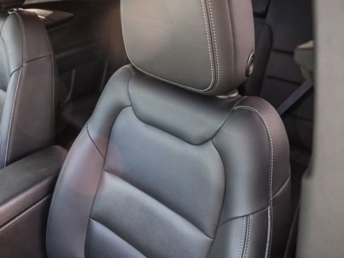 Used 2021 Chevrolet TrailBlazer LT w/ Premium Seating Package image 25