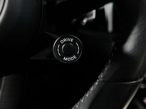 Used 2023 Porsche Macan image 21