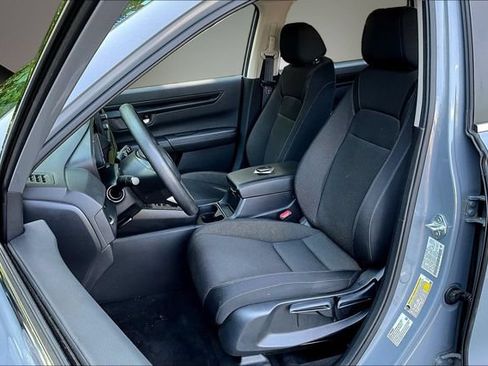 Used 2025 Honda CR-V LX image 21