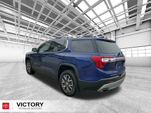 Used 2023 GMC Acadia SLE w/ Driver Convenience Package image 5