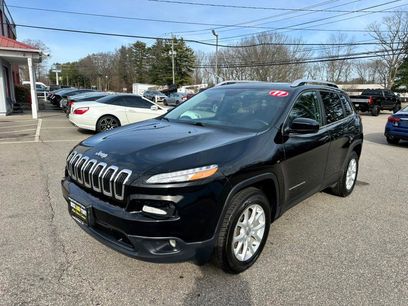 Used 2017 Jeep Cherokee Latitude w/ Comfort/Convenience Group