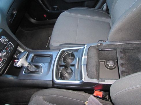 Used 2015 Dodge Charger R/T w/ Wheels & Tunes Group image 21