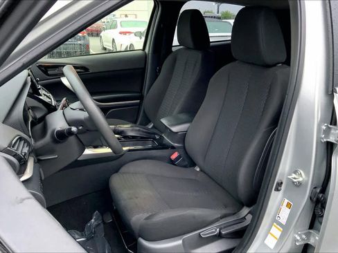 Used 2023 Mitsubishi Eclipse Cross ES AWD/4WD image 8