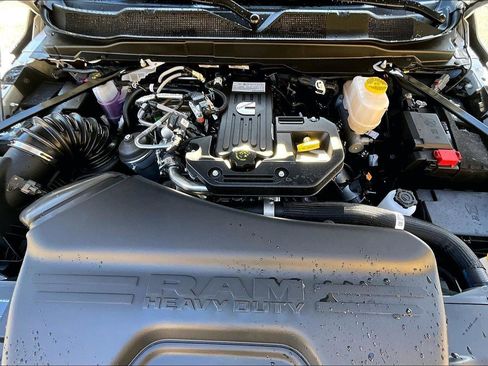 New 2026 RAM 5500 Tradesman w/ Chrome Appearance Group image 11