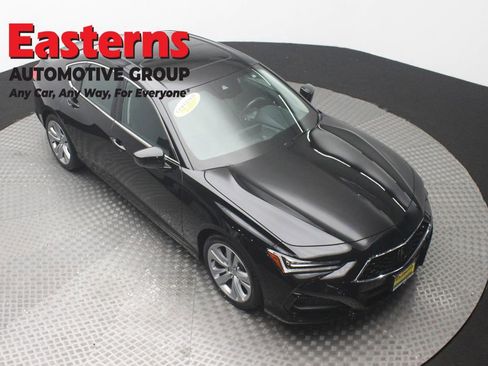 Used 2022 Acura TLX w/ Technology Package FWD image 3