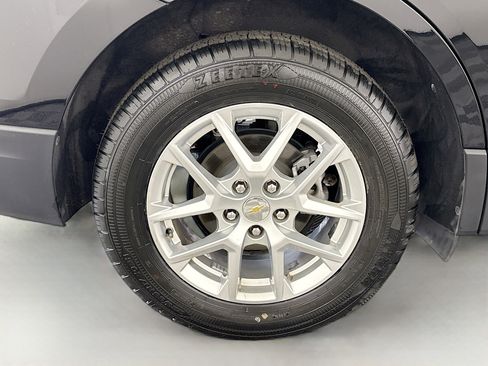 Used 2024 Chevrolet Equinox LS FWD image 33