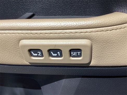 Certified 2020 Toyota 4Runner Limited image 28