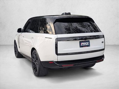 Used 2023 Land Rover Range Rover SE image 8