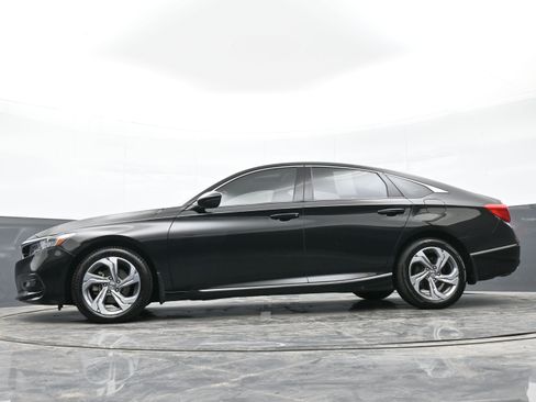 Used 2018 Honda Accord EX-L image 45