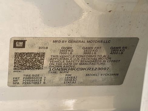 Used 2019 Chevrolet Suburban LT AWD/4WD image 12